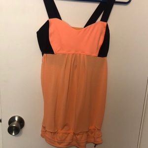 Lululemon tank